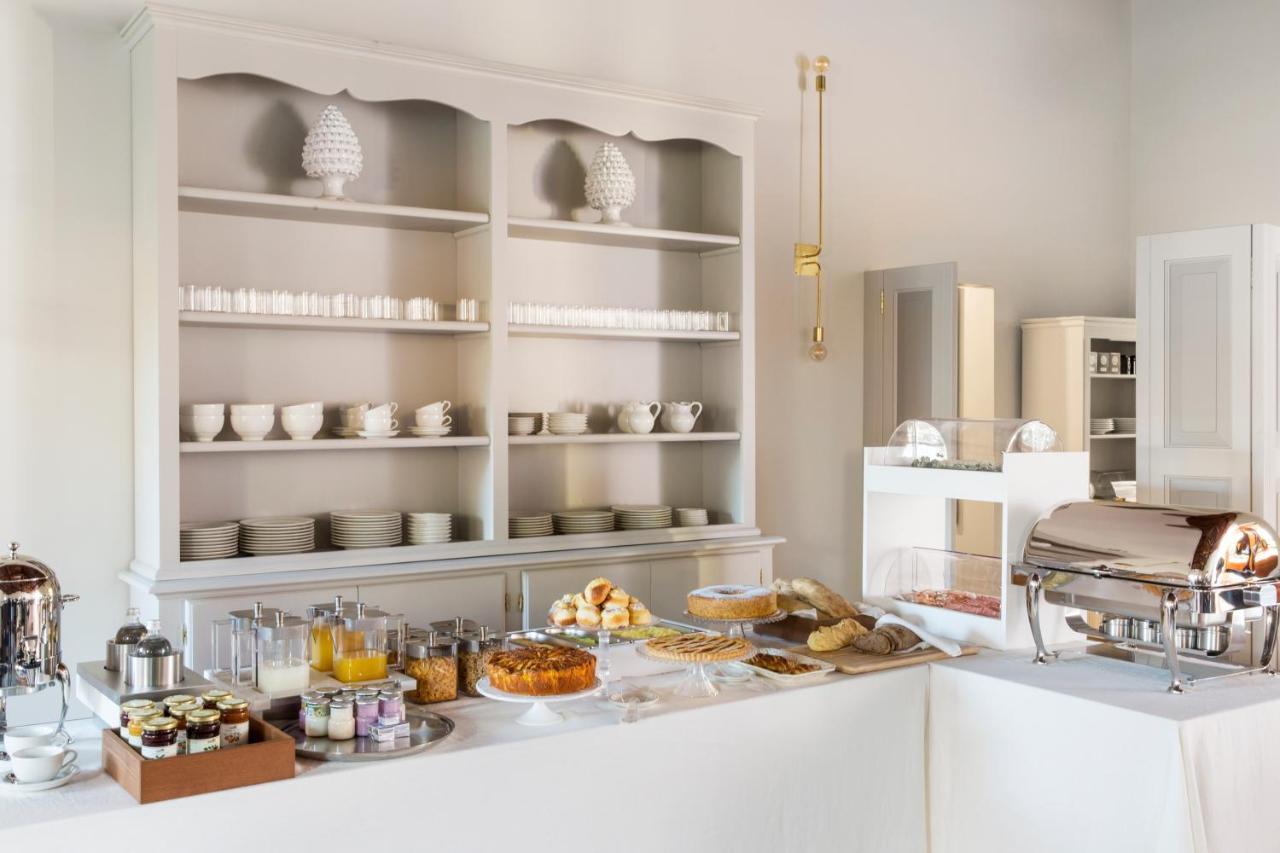 Favilla Hotel Di Charme Rome Exterior photo